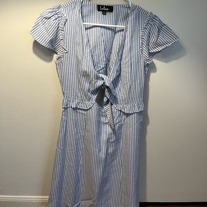Lulu’s blue and white striped dress